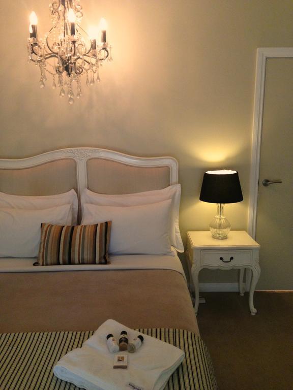Llewellin'S Guest House Margaret River Exterior foto